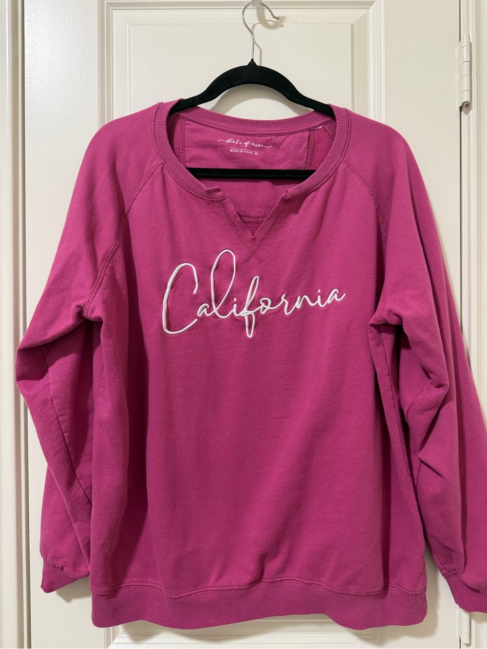 ✨ Pick 3 for $15 ✨ State of Mind Magenta Crewneck